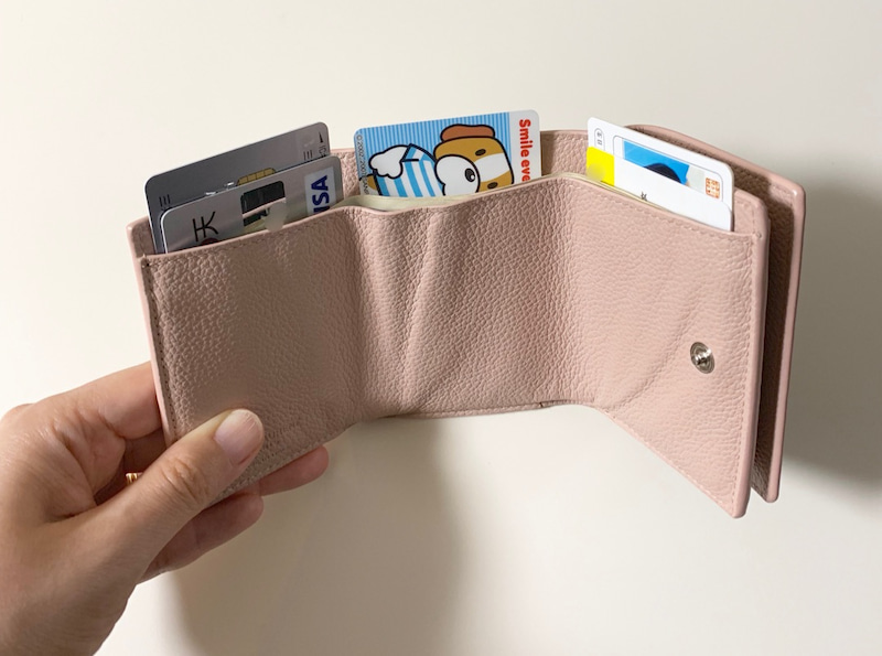 ミニマリストのお財布】サンローランの三つ折り財布を使う理由 